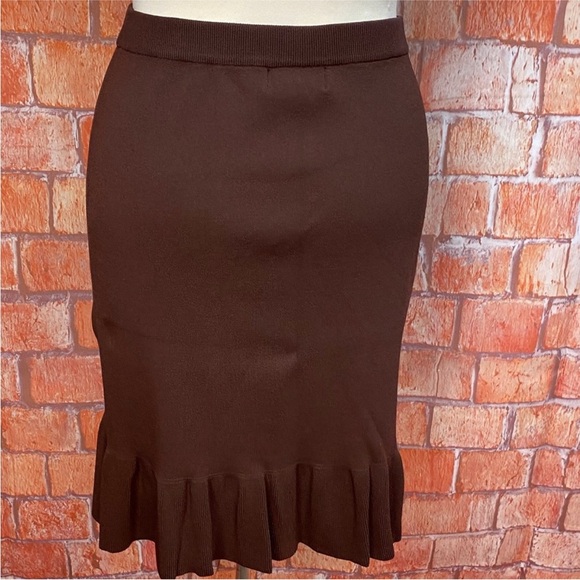 Studio‎ G Ruffled Knit Skirt - Picture 5 of 8